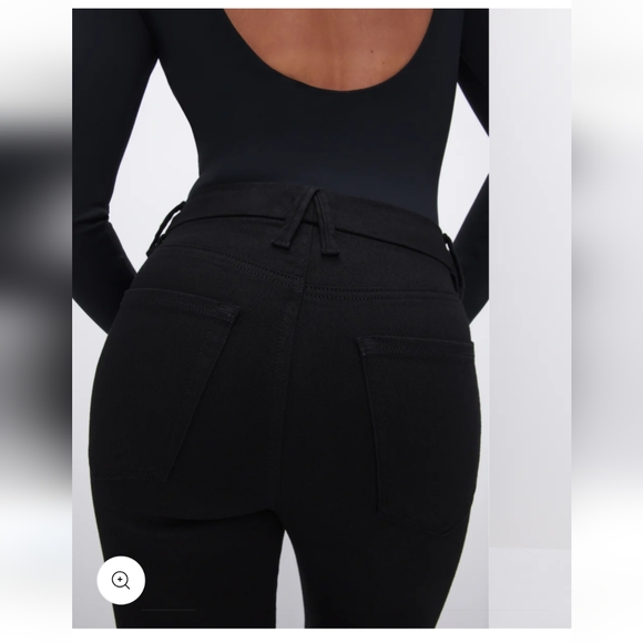 Good American Good Classic Bootcut - Picture 9 of 10